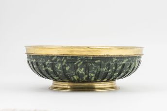 Bacile di serpentino / Catinella di Porfido degli Zantani