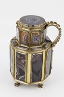 Octagonal pitcher