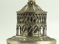 Quatro Candelabros, 1 de 4