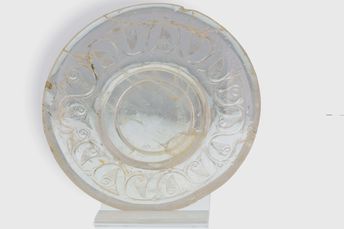 Rock crystal plate