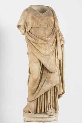 Estatueta de Kore