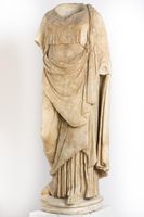 Estatueta de Kore