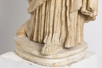 Estatueta de Kore