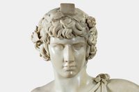 Busto de Antinous