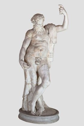 シレニウスの像