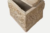 Cinerary urn