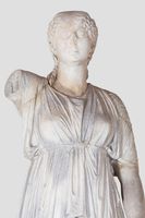 Statua-ritratto femminile 