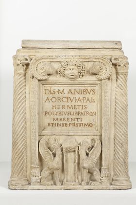 Altare cinerario di Aulo Orcivio